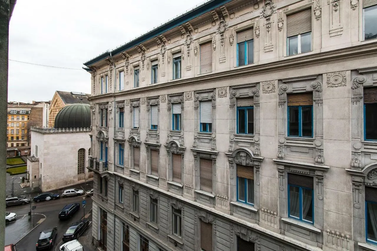 Apartment Alma'S Romantic Getaway Budapest