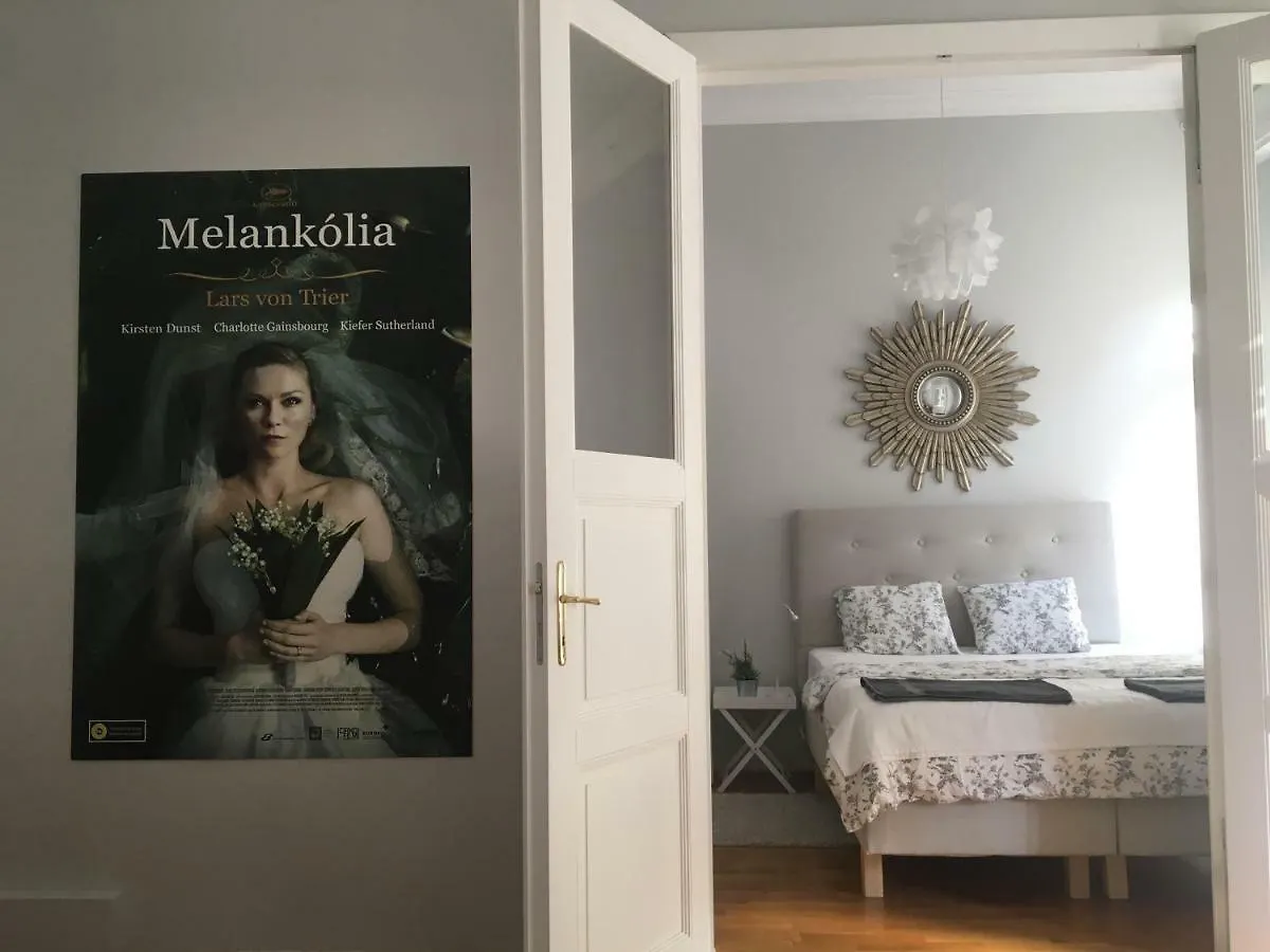 Alma'S Romantic Getaway Budapest Ungheria